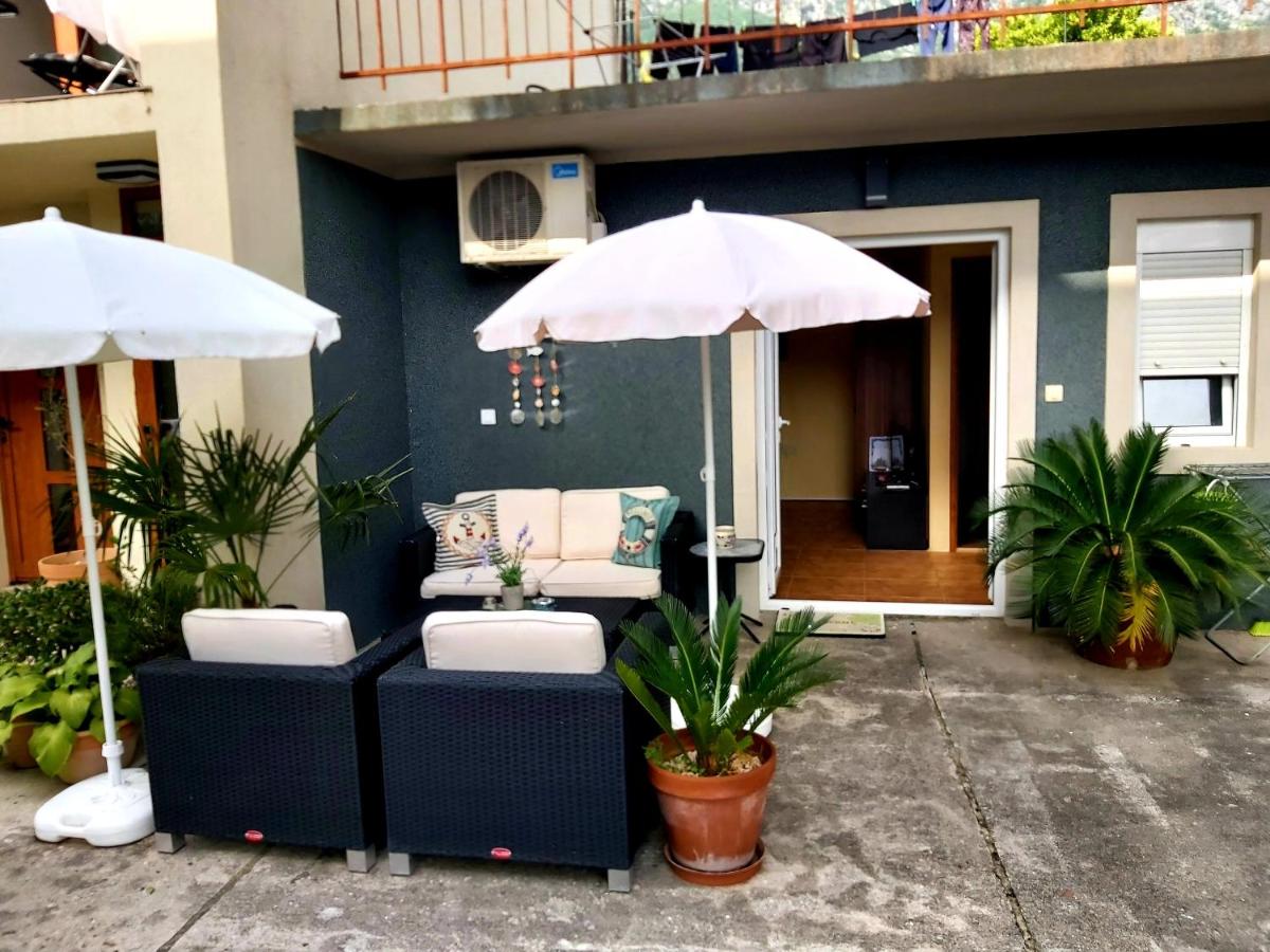 Risan center apartment - Housity