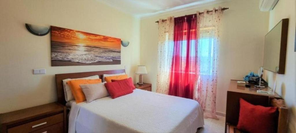 Cozy Sunny Apartment Wi-FI & AC - Housity