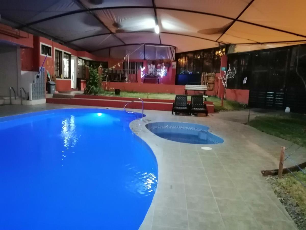 Suitetrails - Hotel Tisaleño II