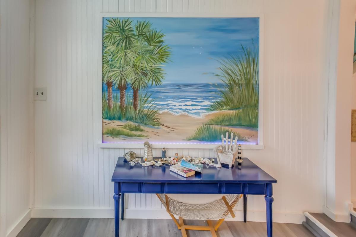 Murrells Inlet Apartment with Direct Beach Access! - Housity