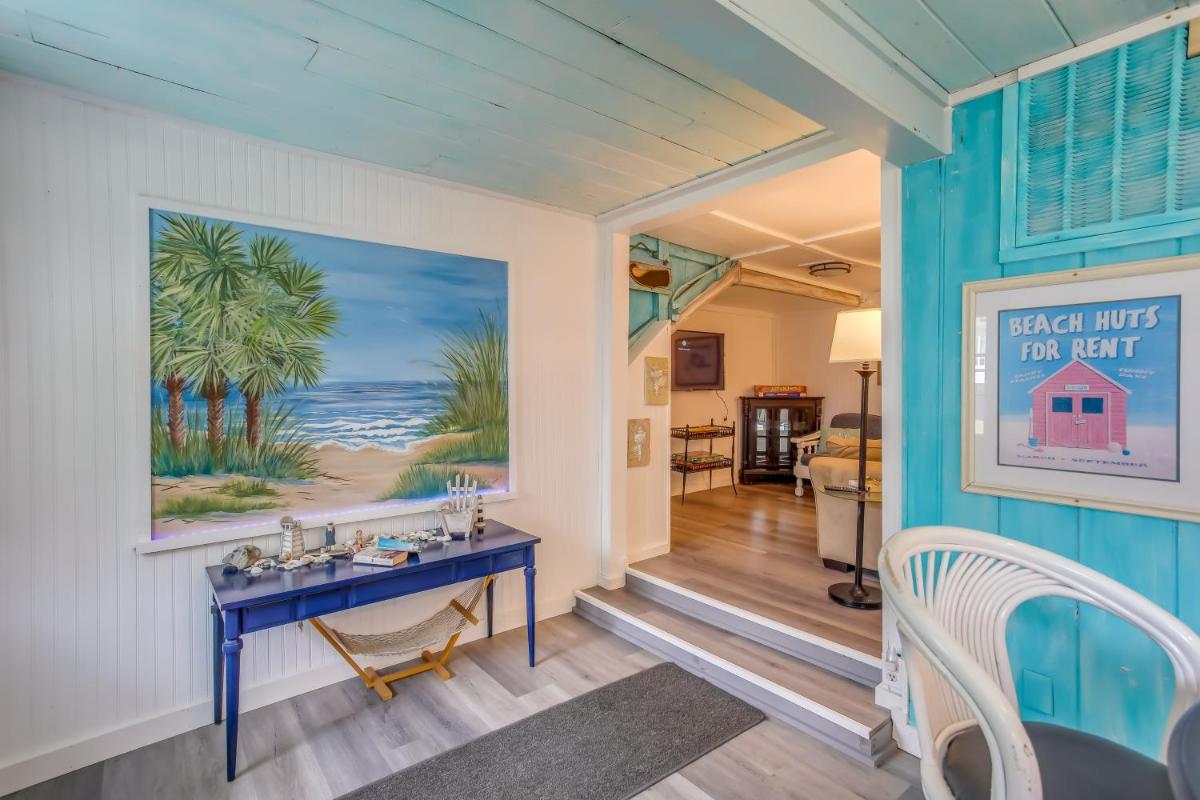 Murrells Inlet Apartment with Direct Beach Access! - Housity