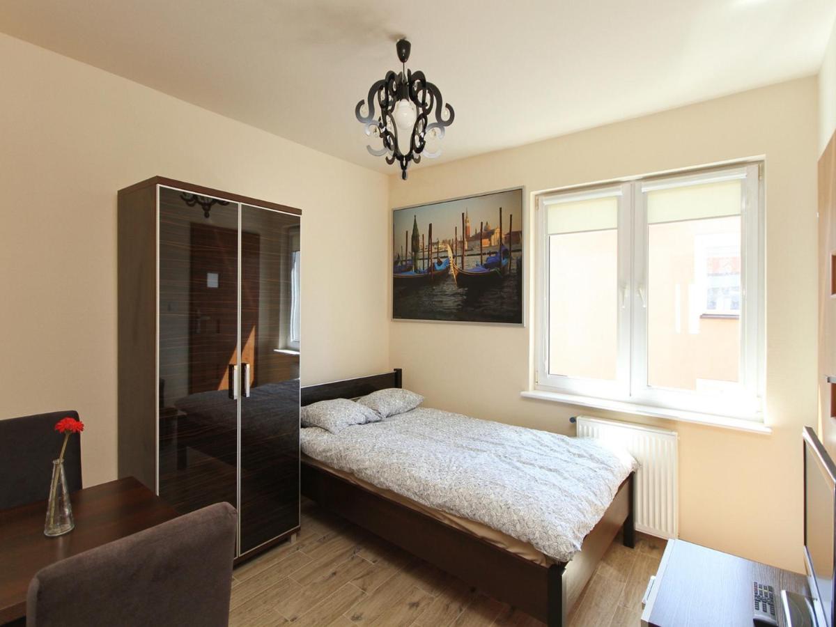 Pokoje Go?cinne Dask Aqua Holiday - Housity