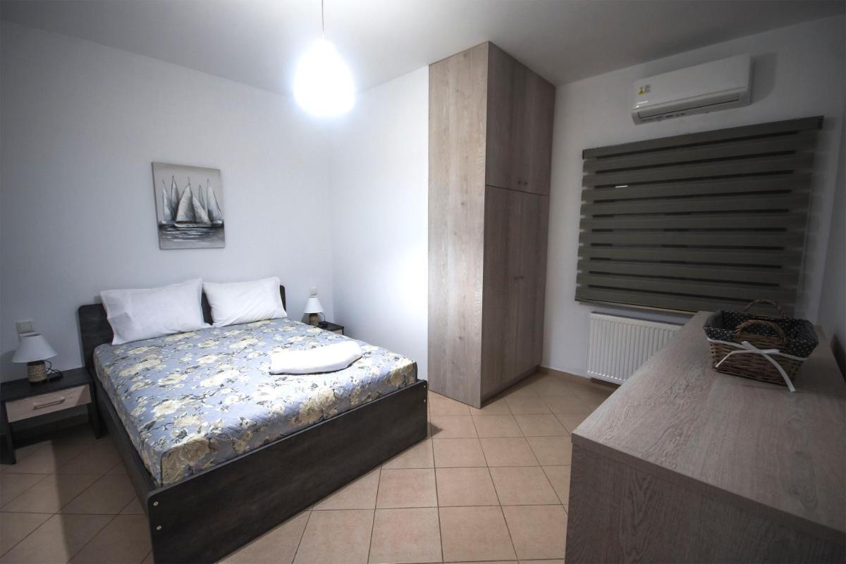 Manos House Archanes - Housity