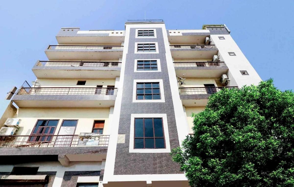 Suitetrails - Collection O 81235 Hotel Aashiyana