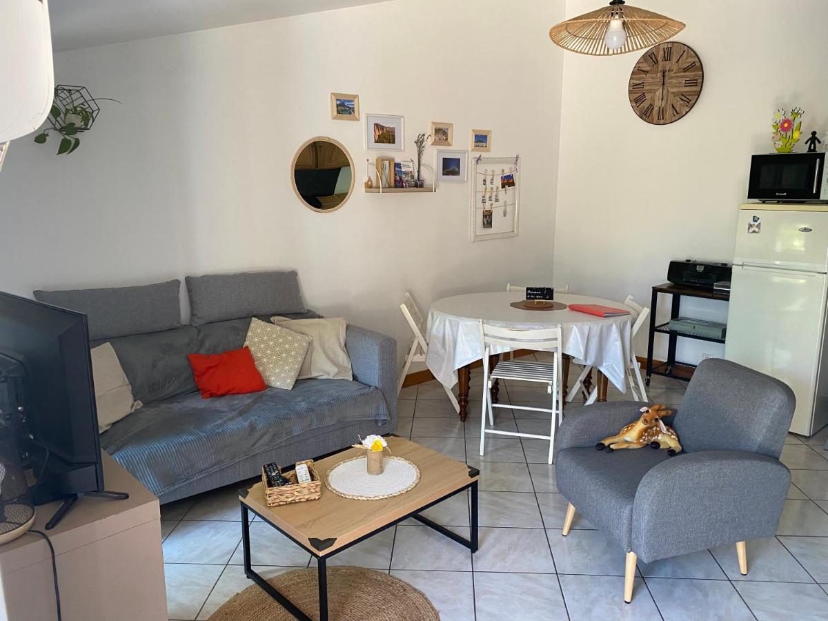 Le ptit sourribois, appart climatisé, à la campagne - Housity