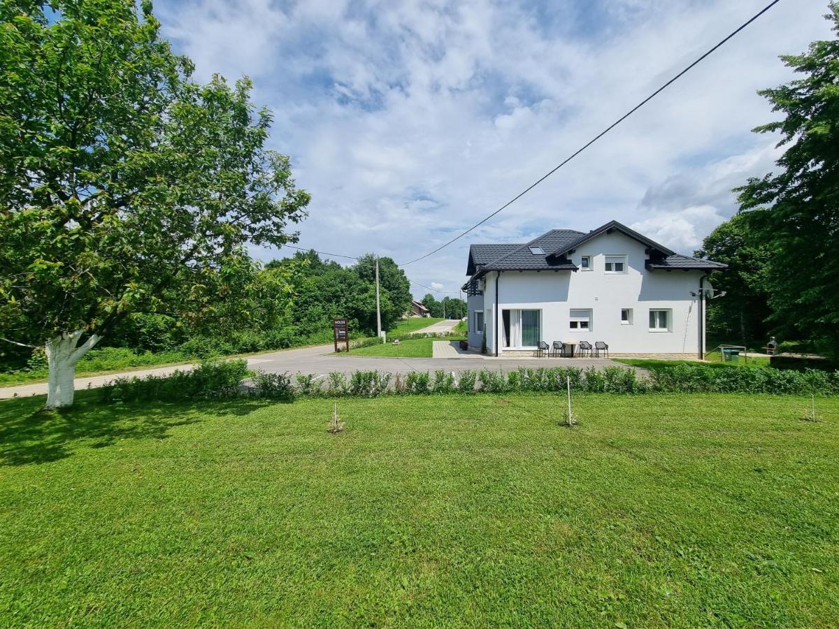 House Forest Queen - Housity