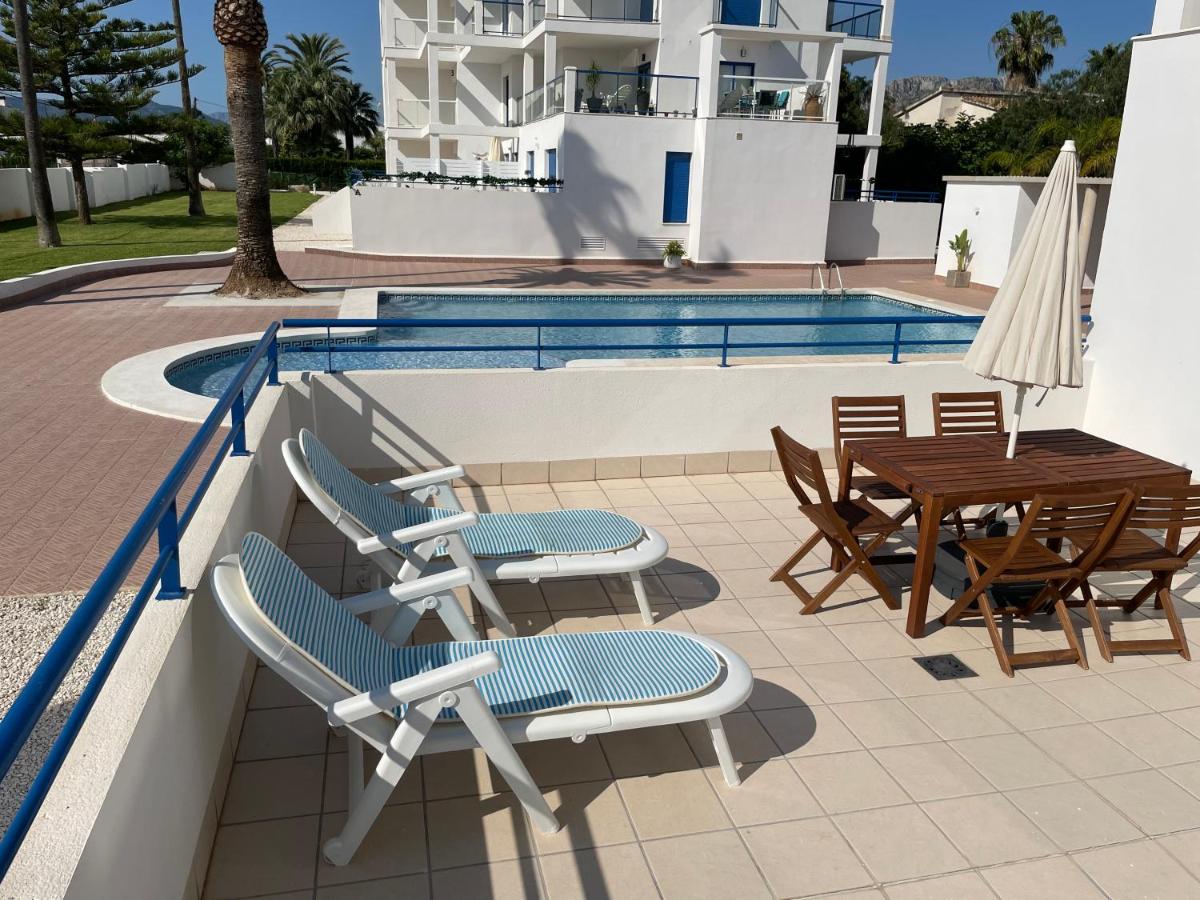 apartamento 4 personas, amplias terrazas y 2OO mt de la playa - Hizvo