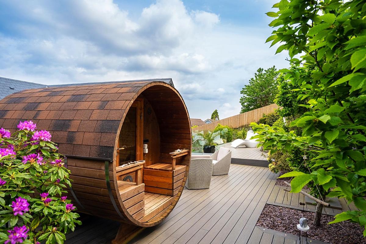 Robbins Nest - Housity
