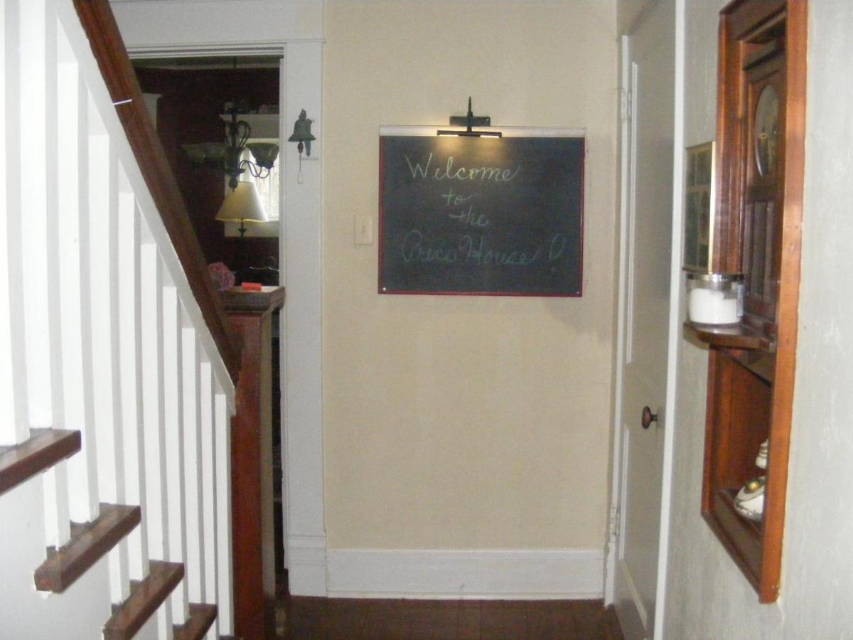 PriceHouseInn - Housity