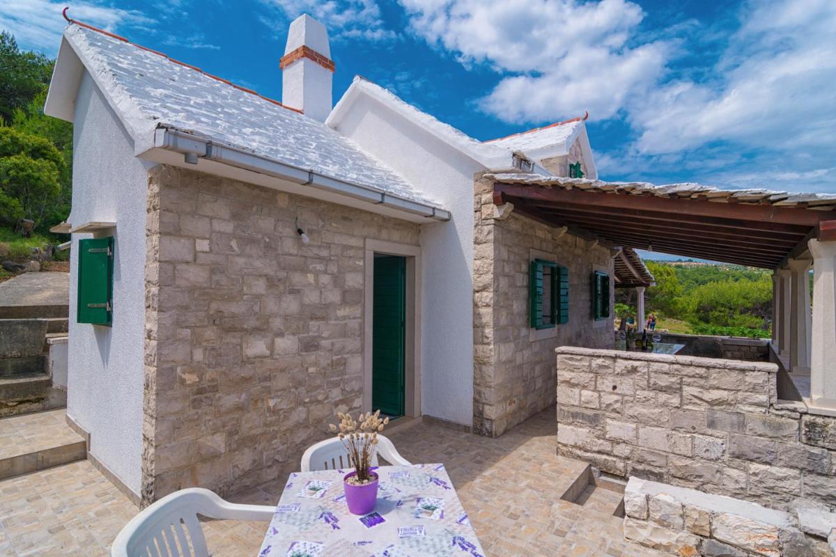 Vacation House, PARKING INCLUDED, Lovrecina - Housity