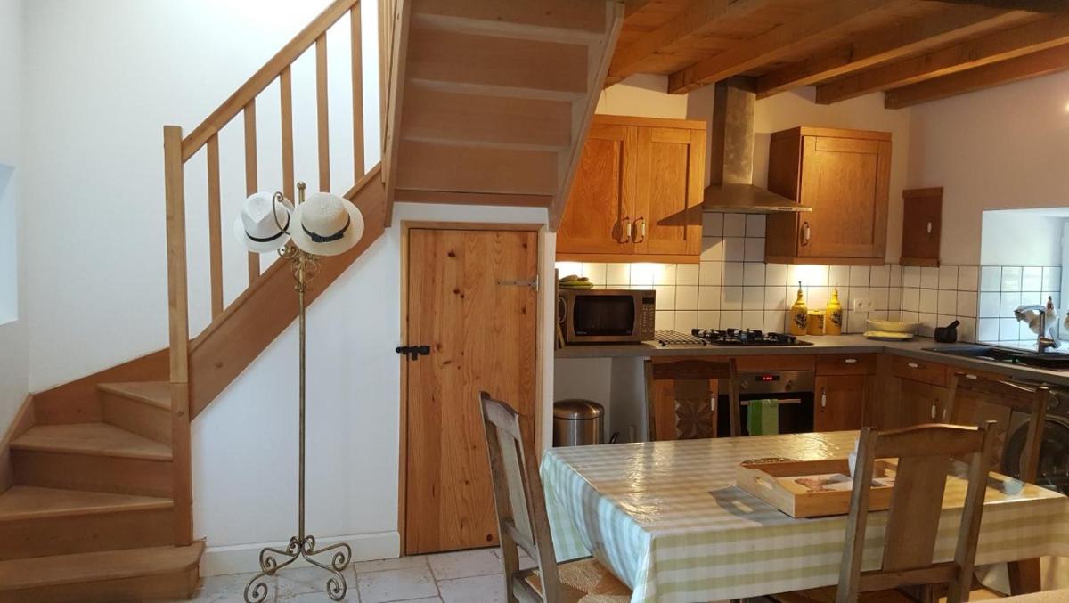 Le Cerisier Holiday Cottage - Housity