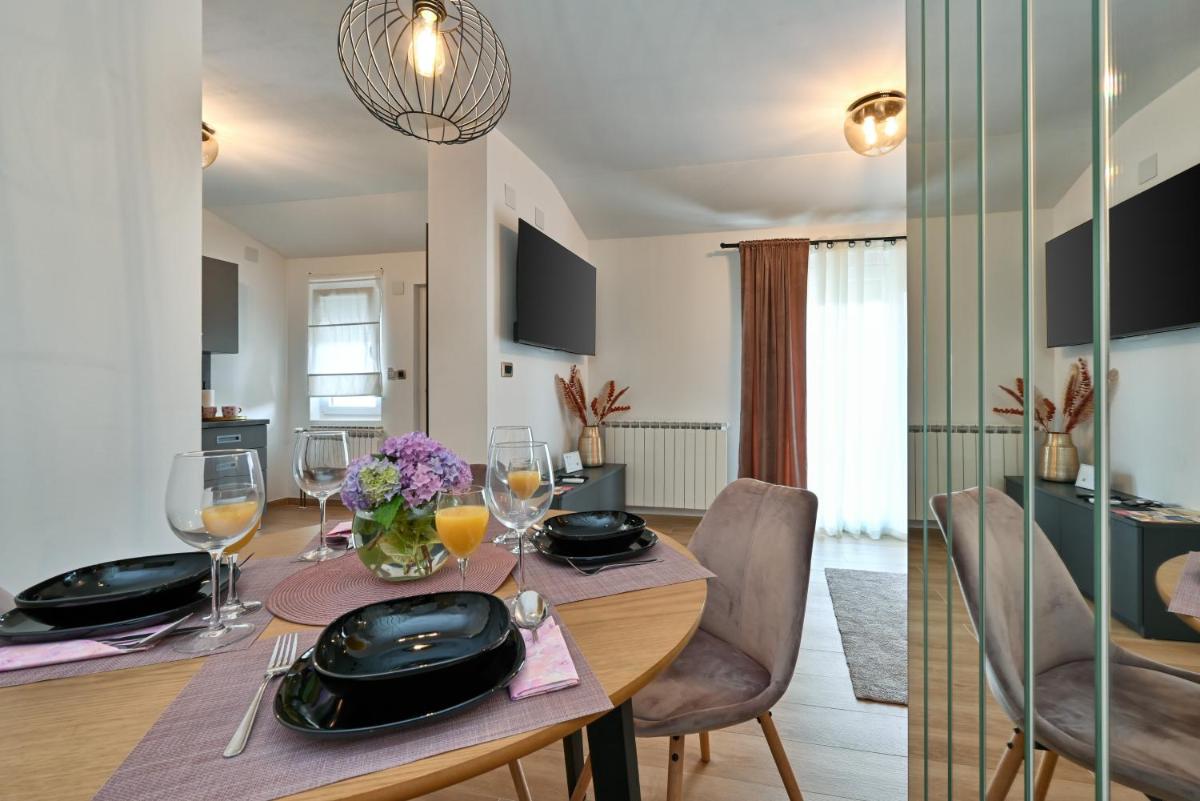 Tonka studio apartman - Housity