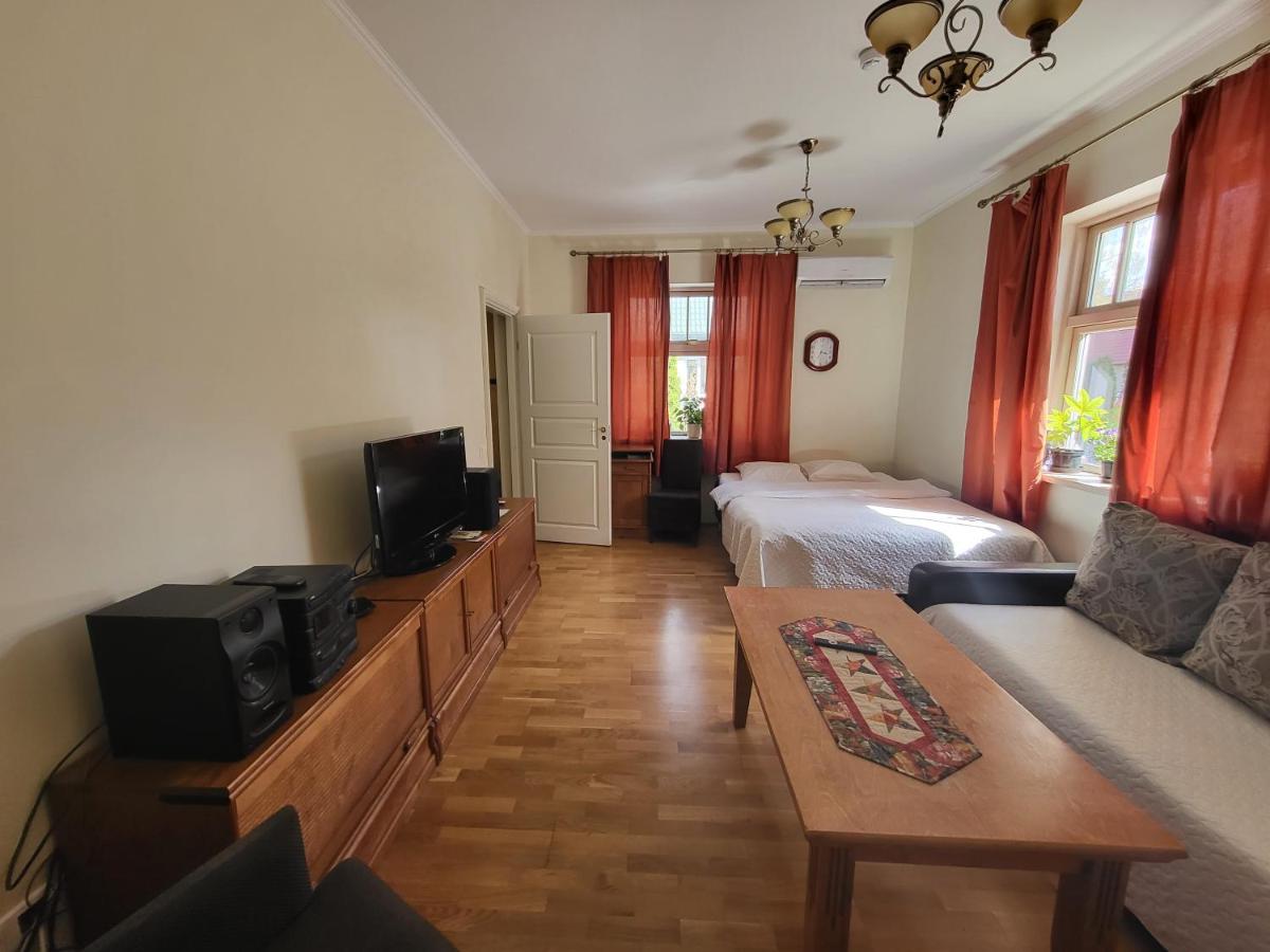 Viva Apartment - Housity