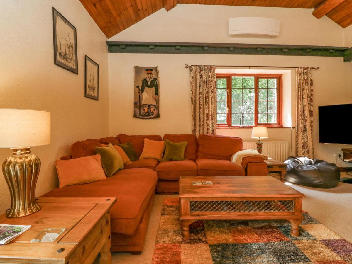 The Linhay - Housity