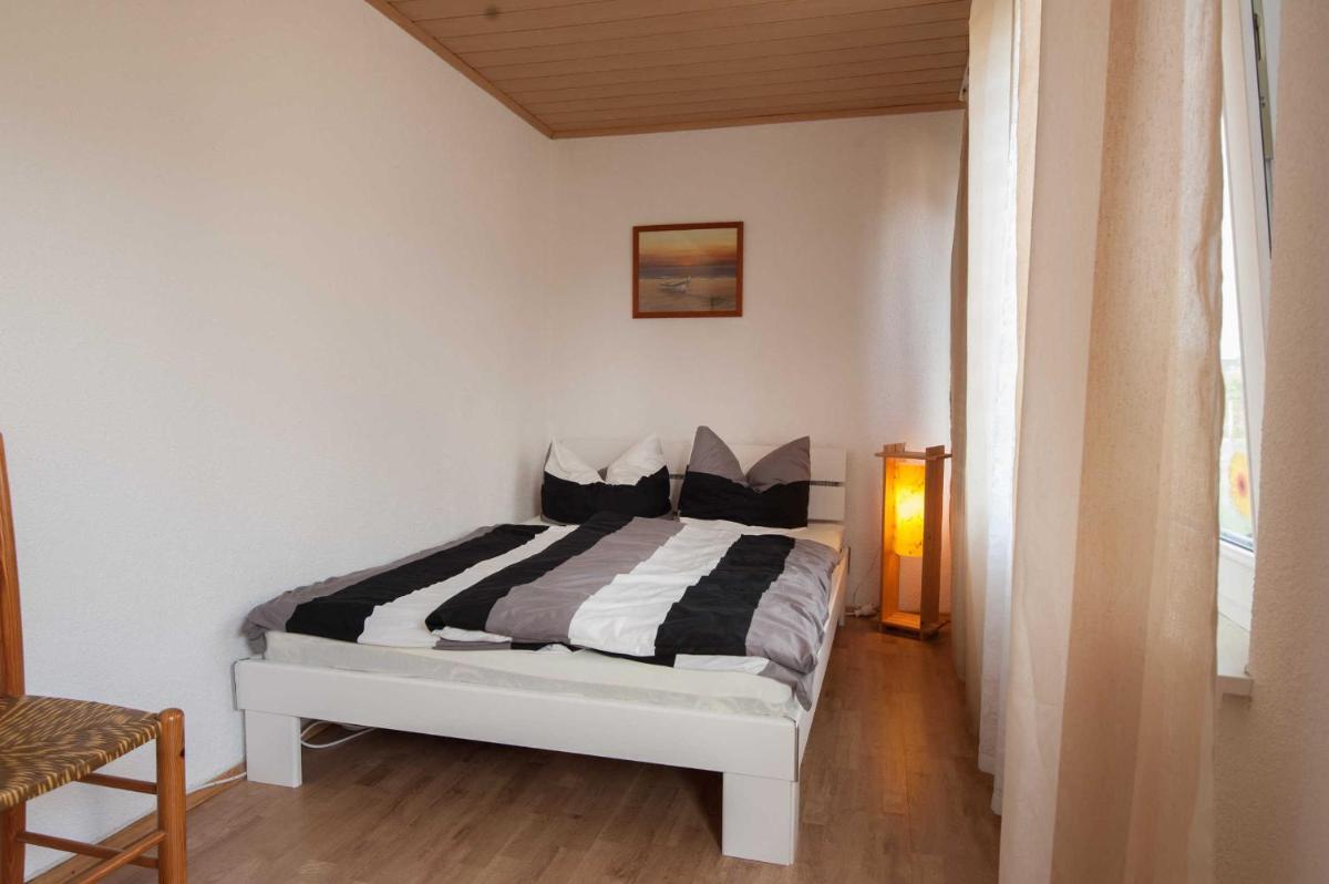 Ferienbungalow Seelöwe Ribnitz-Damgarten - Housity
