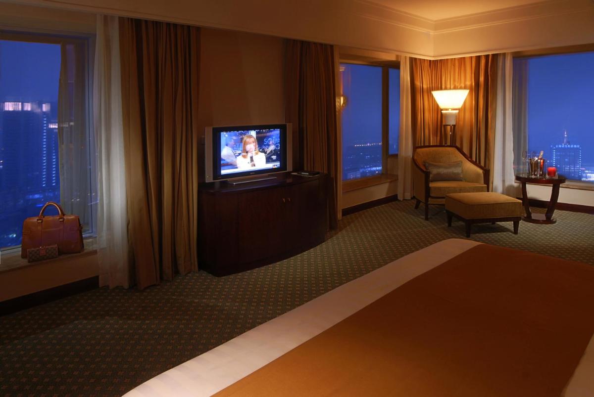 Suitetrails - Sheraton Ningbo Hotel - Tianyi Square