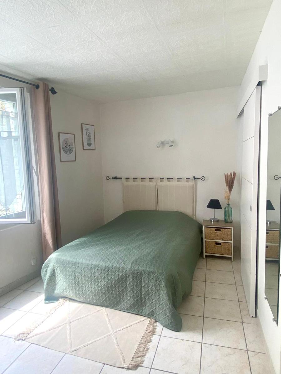 Les Voyageurs - Housity
