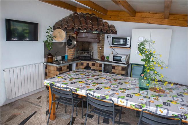 Casa PEPA 10 min de Cabárceno-WIFI - Housity