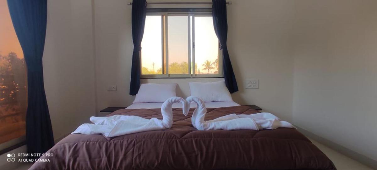 Shivam Palace - Housity