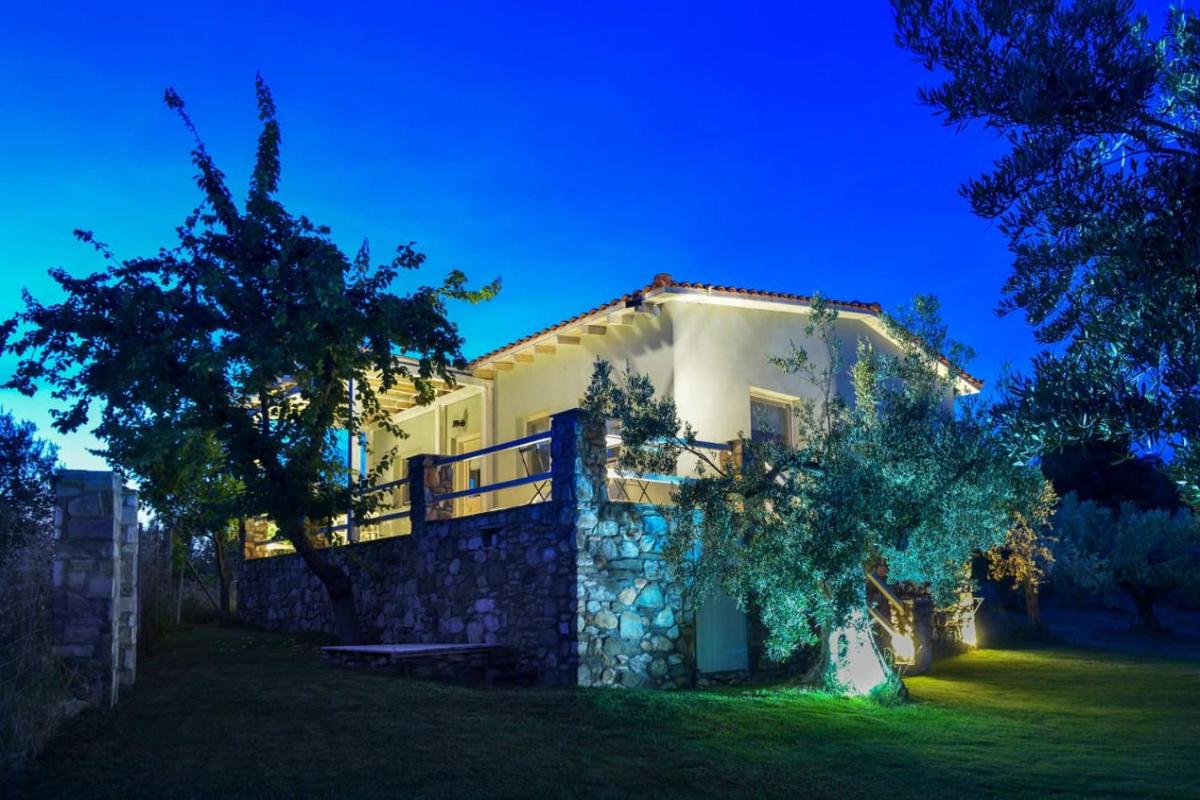 Villa Kladi - Housity