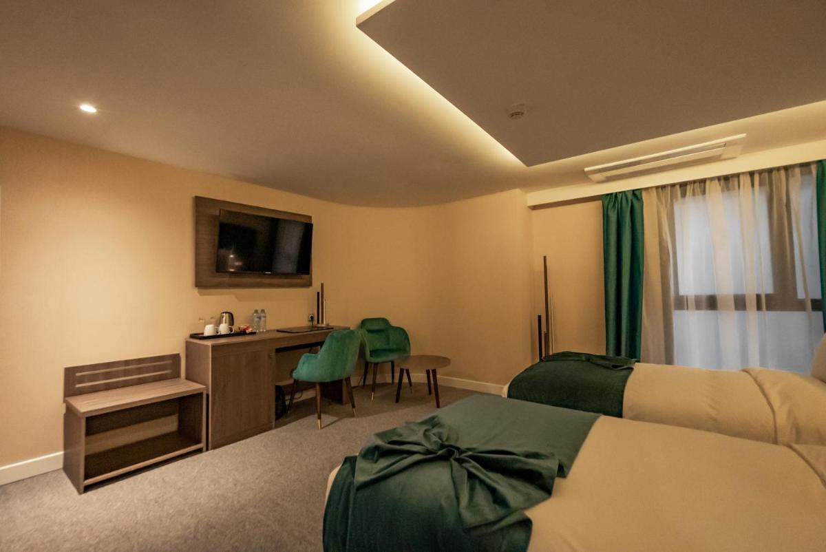 AD Hotel Pont D'Hydra - Housity