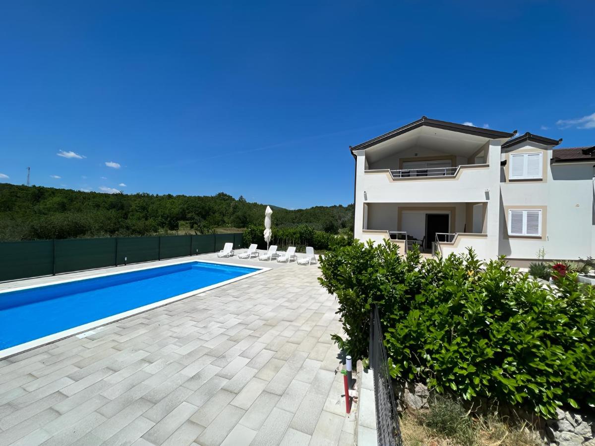 Family Villa Jelena, Cista Provo - Housity