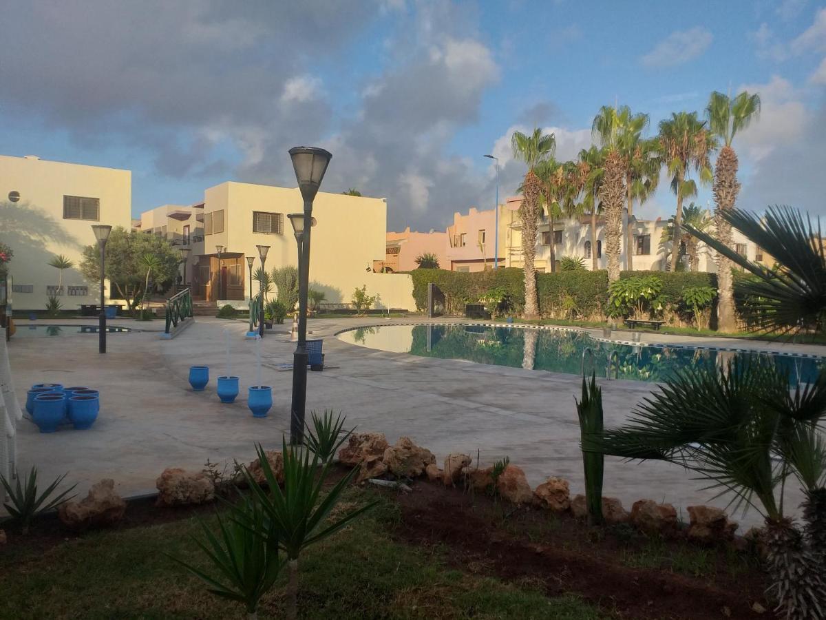 Bungalow ISSAM avec Internet - Housity