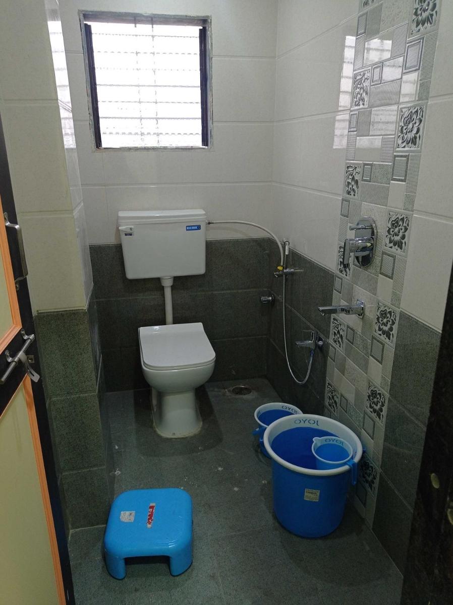 SPOT ON Hotel Nakshatra - Housity