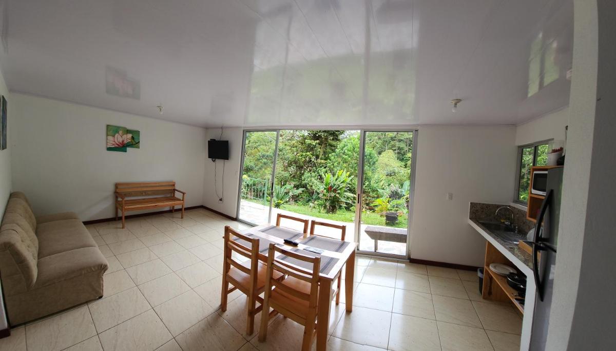 Selvática del Toro - Housity