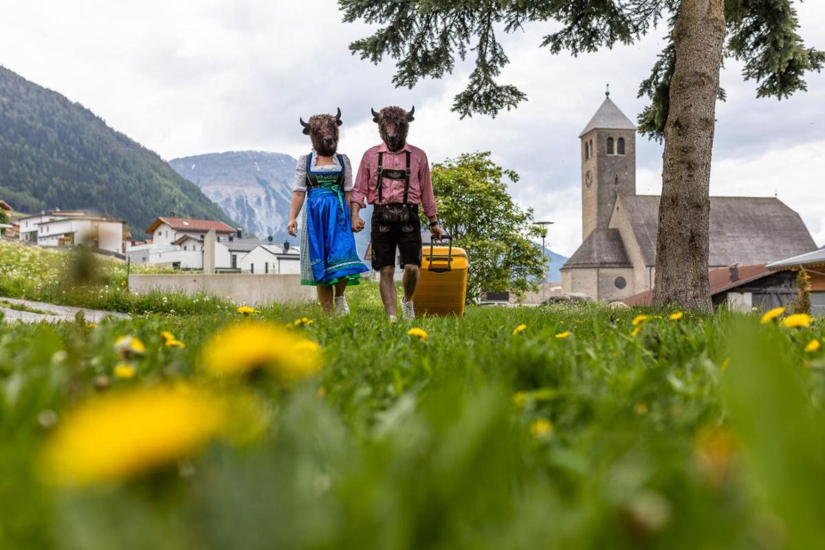 B&B 2000 - Panorama Pension - Housity