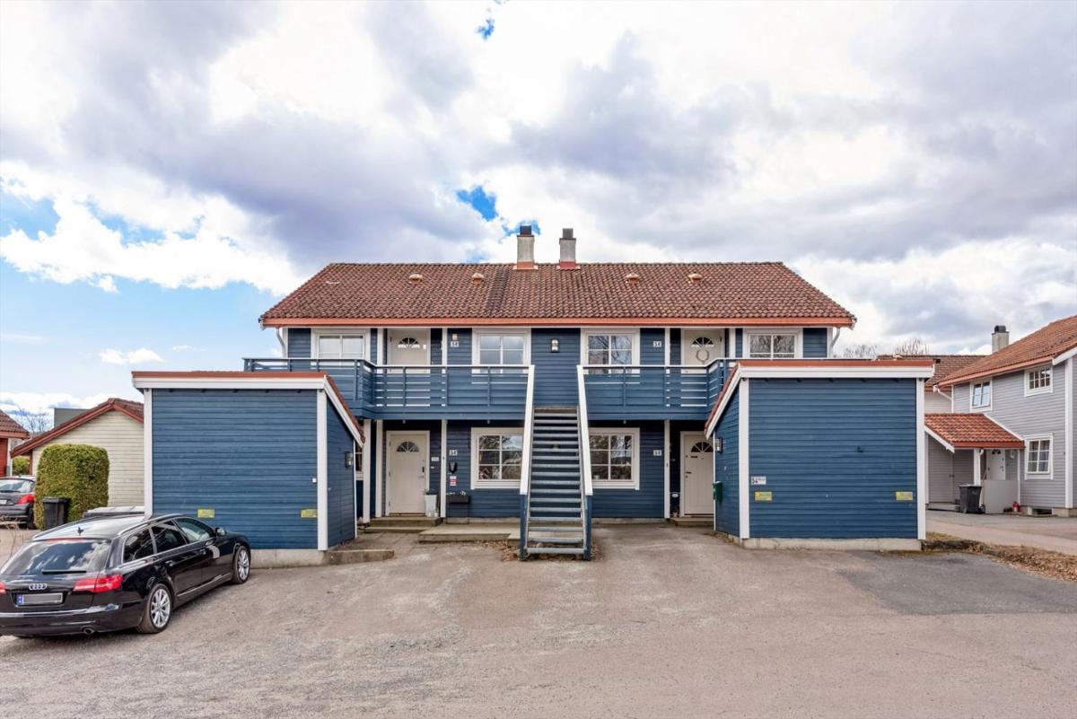 Cozy Scandinavian apartment central in Oslo - free parking and close to many amenities - Housity