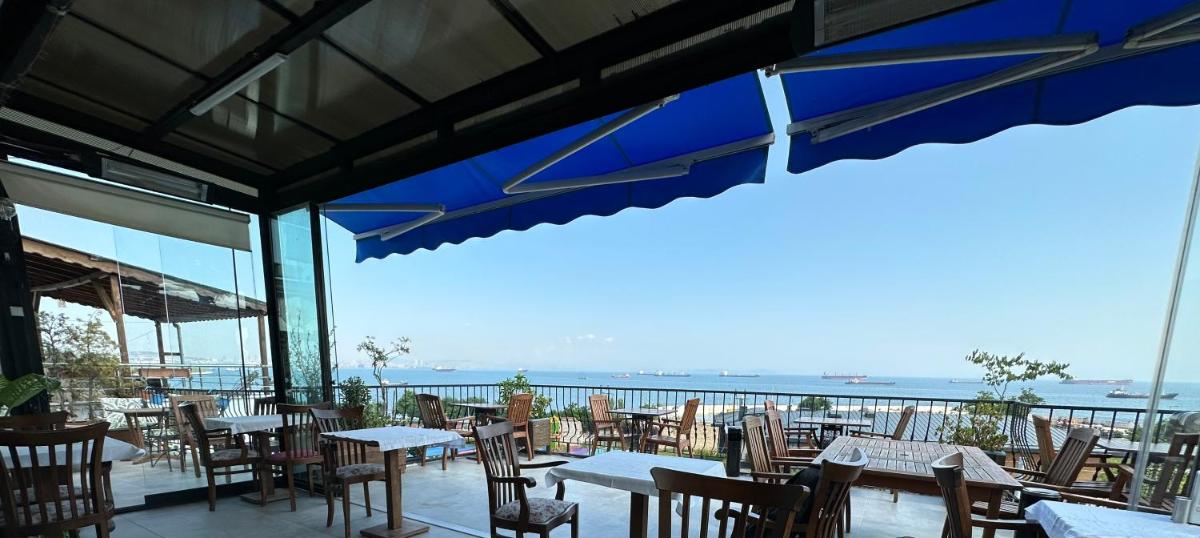 Queen Seagull Boutique Hotel - Housity