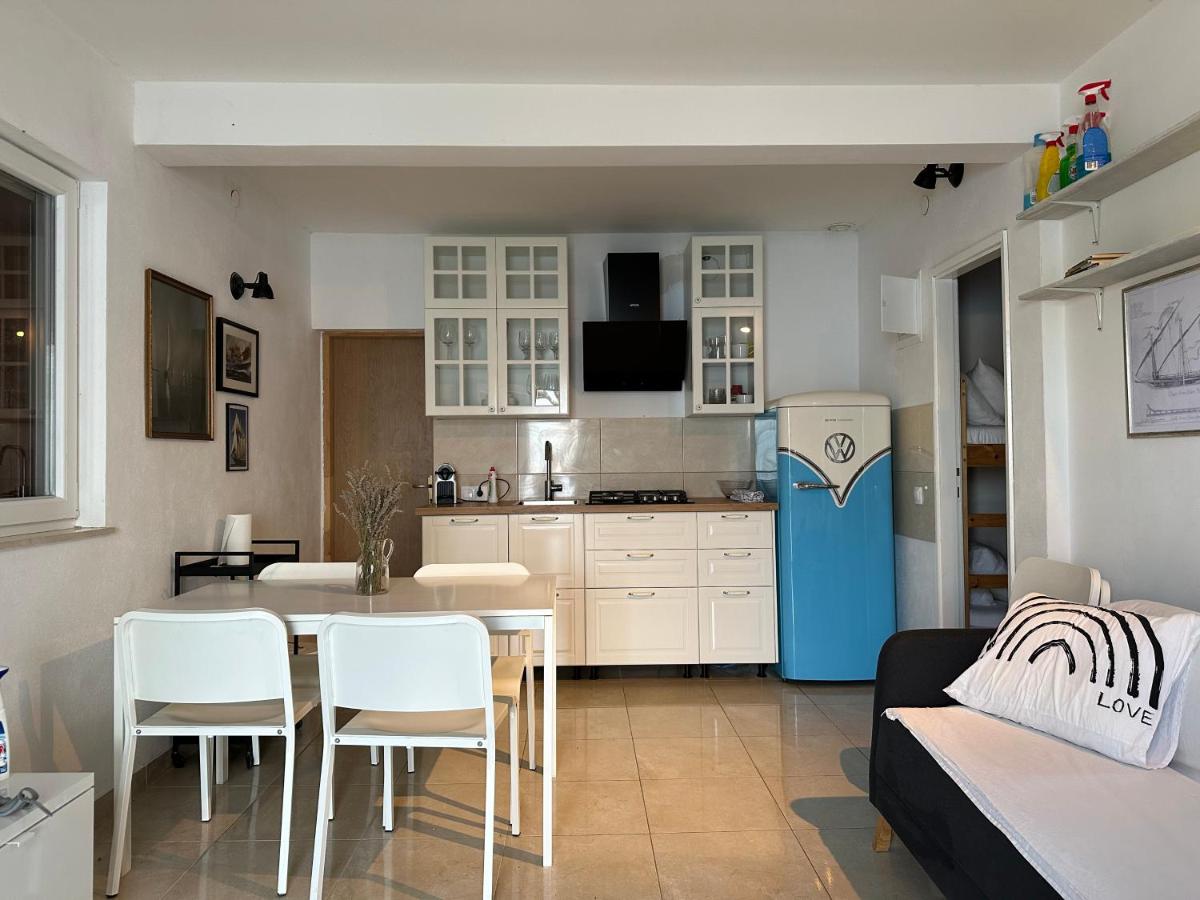 Hvar island -Enjoy Your privacy by the sea - Housity