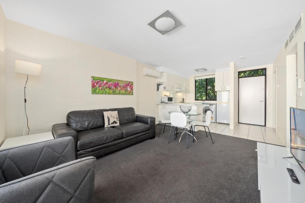 Suitetrails - Manuka Park Serviced Apartments
