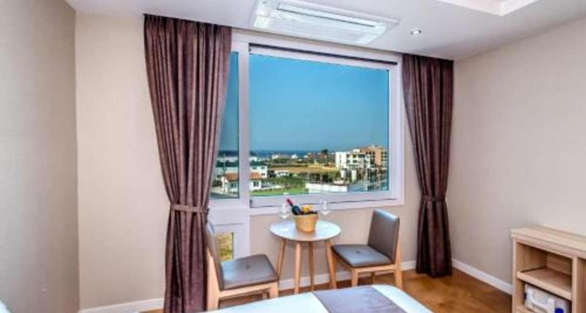 Jeju In Hotel - Housity