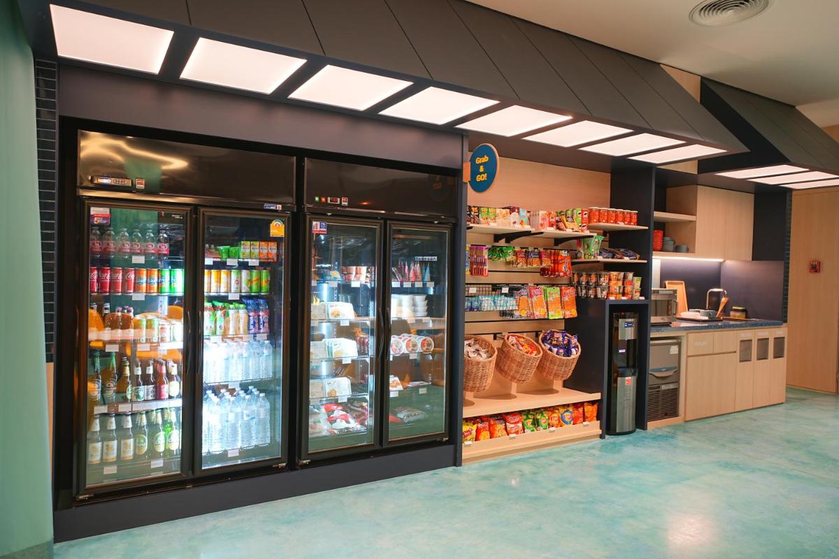 GO! Hotel Ban Chang at Robinson Lifestyle Ban Chang - Housity