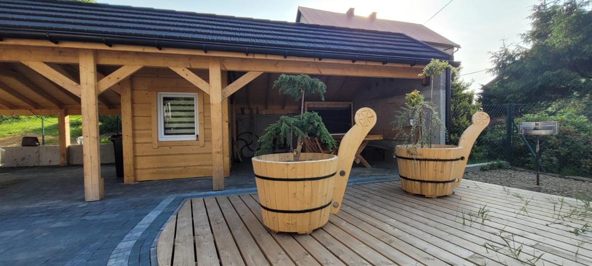 PICONIOWA KUCA - Housity