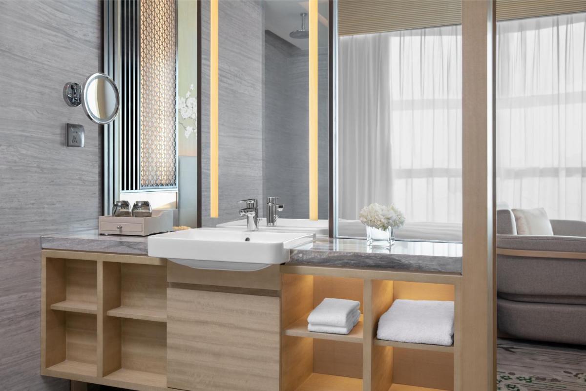 Courtyard by Marriott Jiangsu Taizhou - Housity