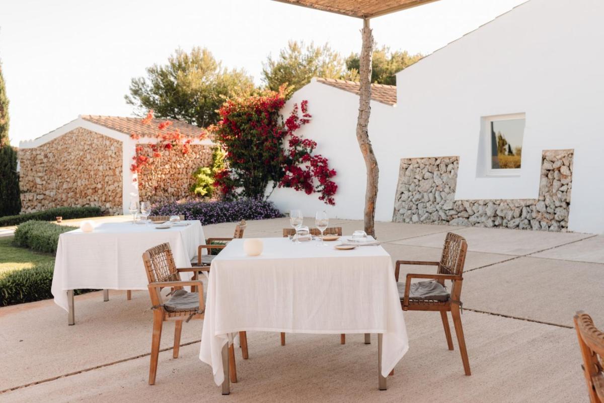 Zona de estar de Torralbenc, a Small Luxury Hotel of the World