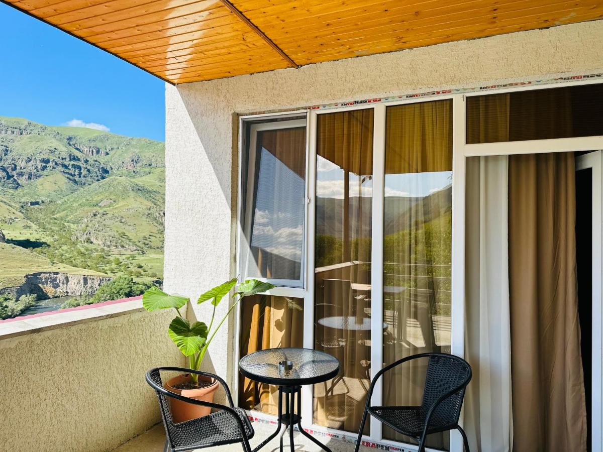 Hotel Vardzia Terrace - Housity