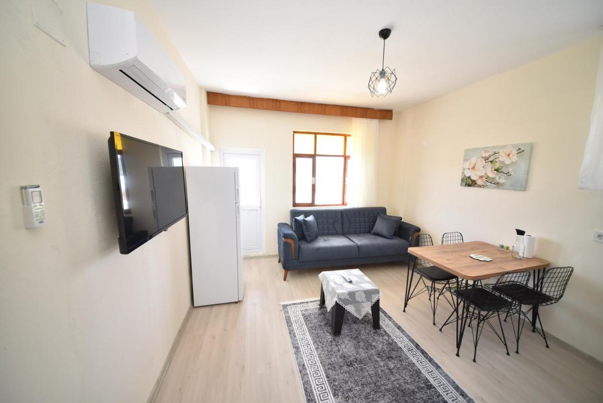 ÇELİKEL APART - Housity