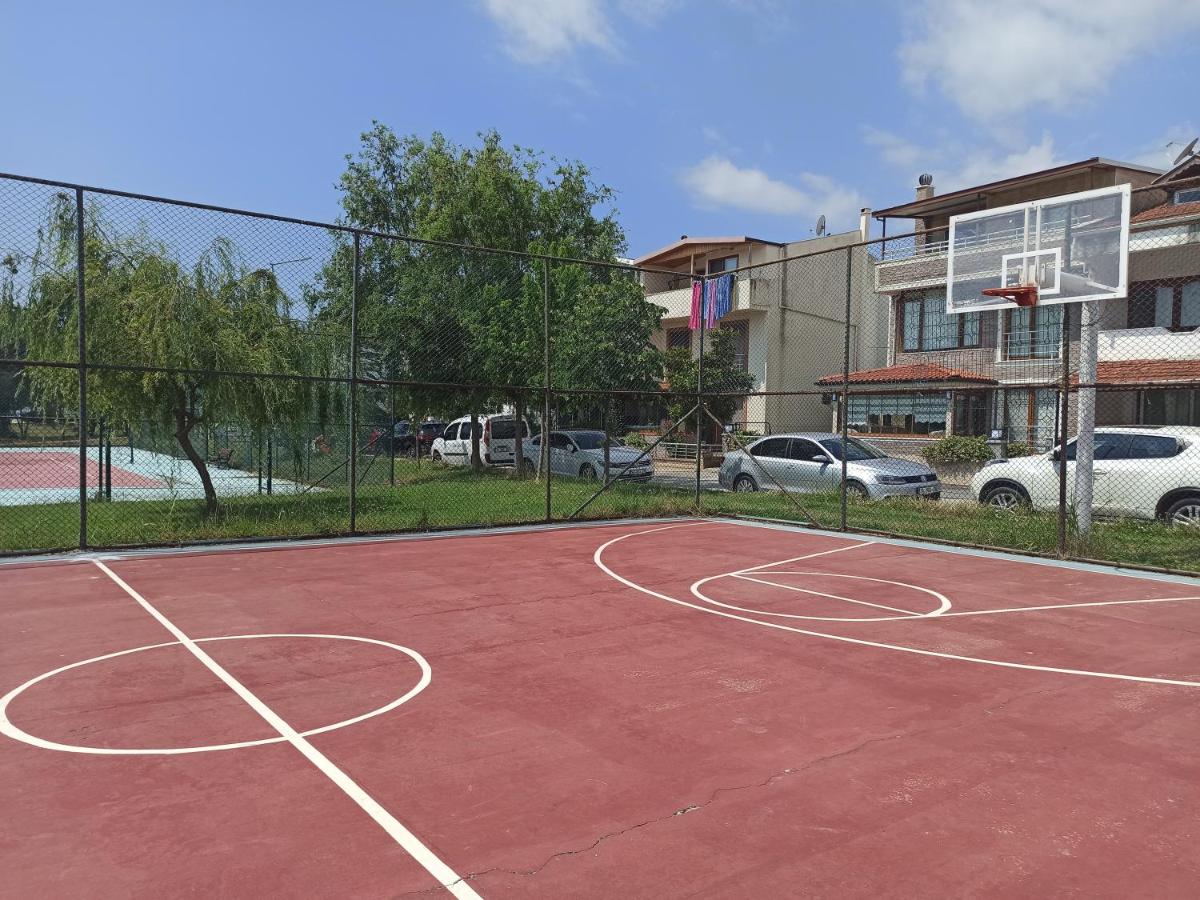 Private Room İn Silivri Area Close To The Sea and The Beach - Housity