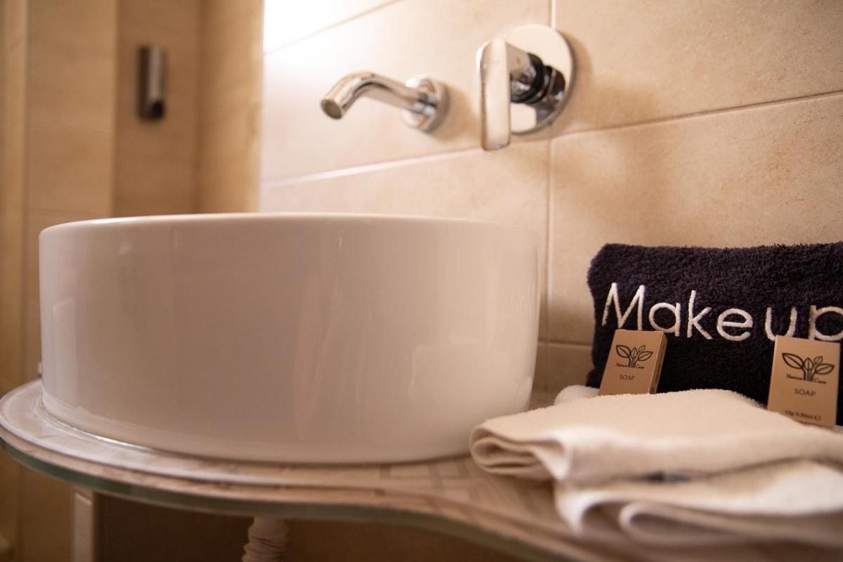 Luxury Plateia Rooms - Housity