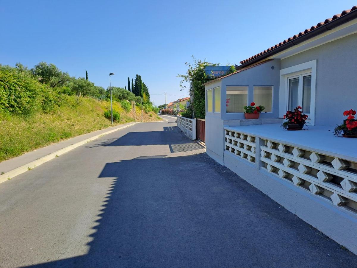 Studio Sonja - Housity