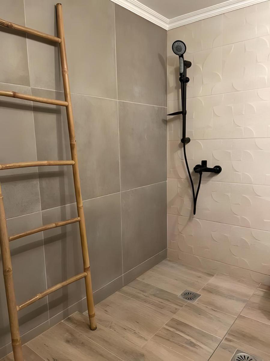 Suitetrails - Luxurious Apartment in the Heart of Athens
