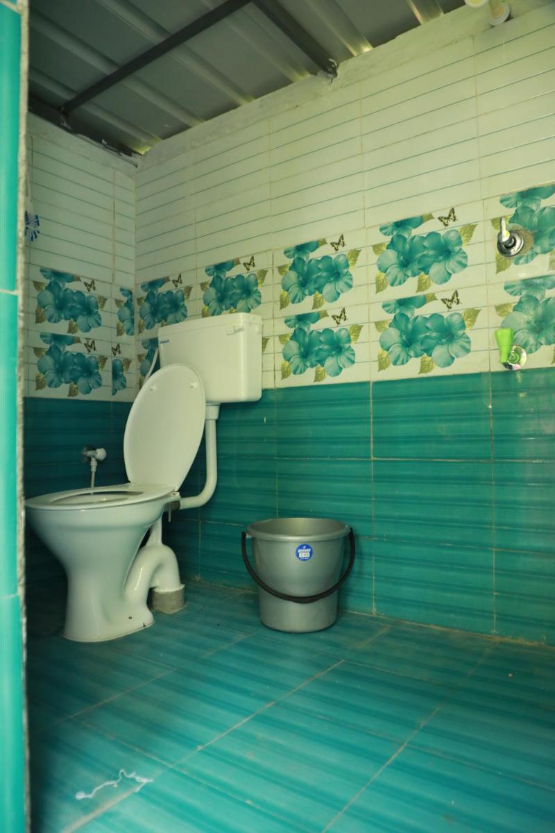 Mullavayalil Tourist Home - Housity