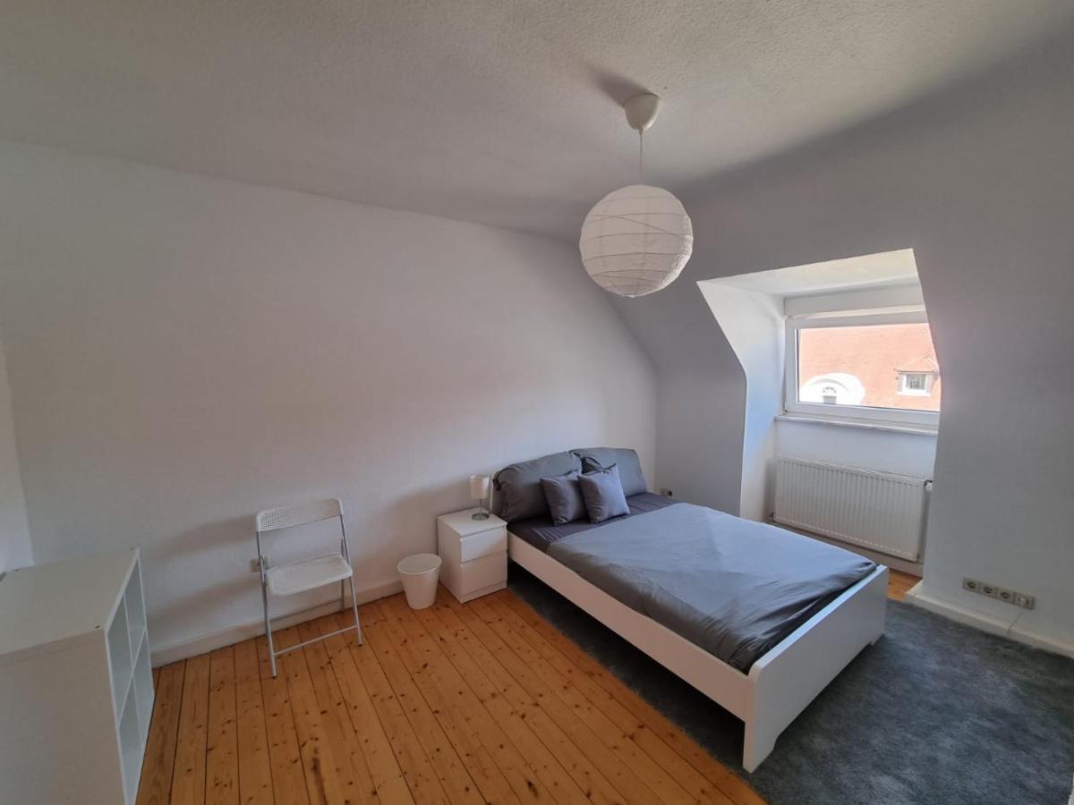 Süße Marie 5 - Housity