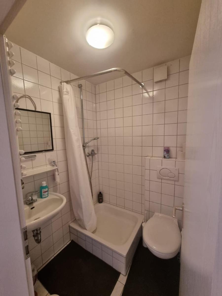 Süße Marie 5 - Housity