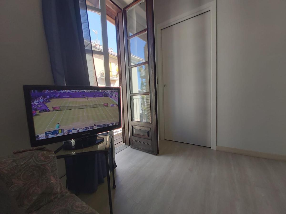 Alba House - Housity