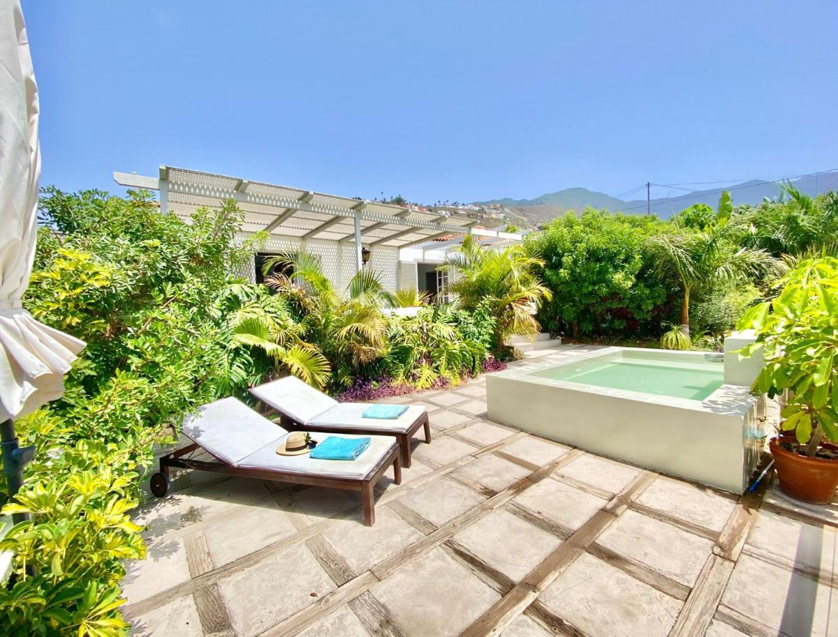 Casa Badana, Exclusiva Casa Privada con Piscina y Vistas al Mar - Housity